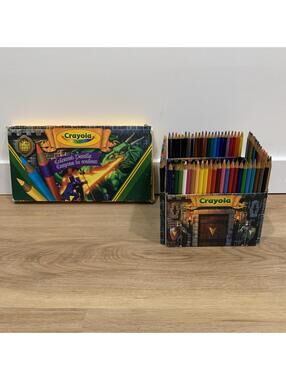 Vintage 1990s Crayola 92 Count Castle Pack Colored Pencils New NOS